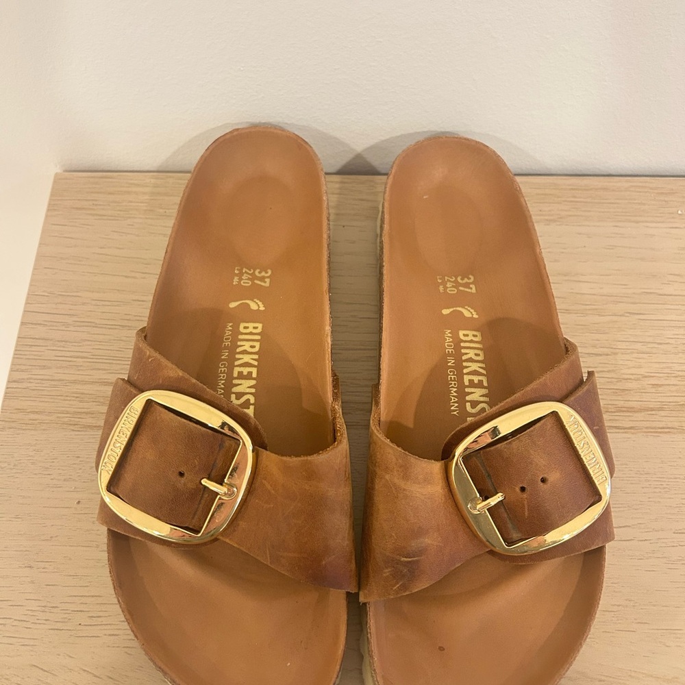 Birkenstock Tan Slides with Gold Buckle